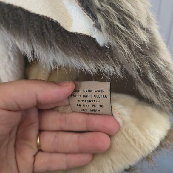 TWENTY TWENTY Faux Shearling Vest Size L – Y2K, Western, Cozycore - Picture 5 of 6